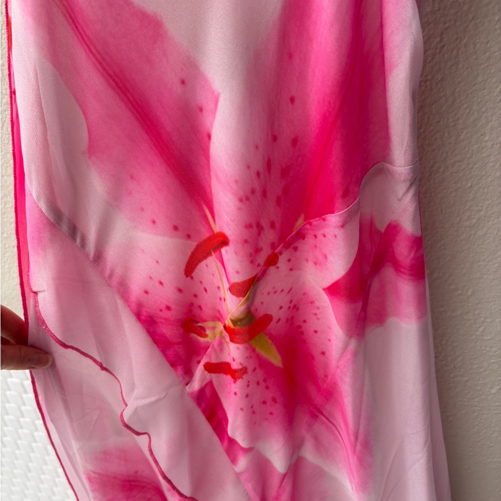 Tyler Mcgillivary Pink Floral Backless Dress - Picture 7 of 9
